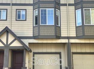 525 SW 197th Pl, Beaverton, OR 97006