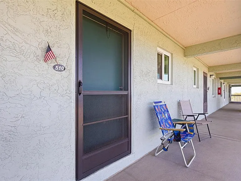 801 83rd Ave N #510 — Photo 4