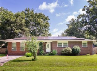 718 S Westchester Dr, Charleston, SC 29414