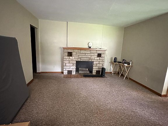 5th image of 524 Fountain St #0