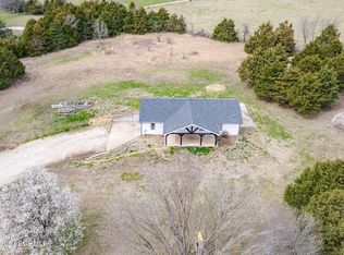 8814 Penny Hollow Ln, Eugene, MO 65032