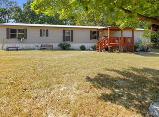 1213 County Road 738, Belle, MO 65013