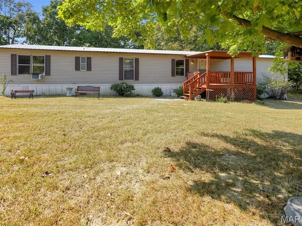 1213 County Road 738, Belle, MO 65013