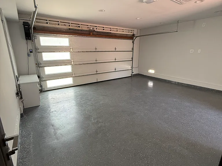 17021 Paulette Pl — Photo 6