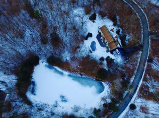 2618 Pine Mountain Rd, Stroudsburg, PA 18360