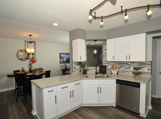 2709 Rosalind Ave, Racine, WI 53403