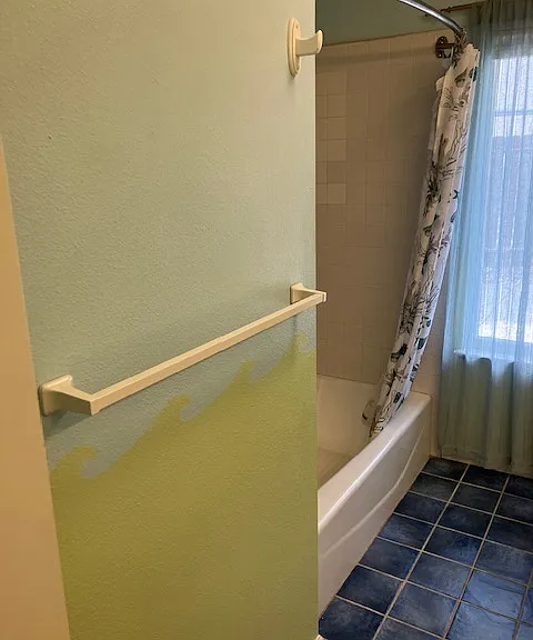 6084 N Gentry Ave — Photo 26