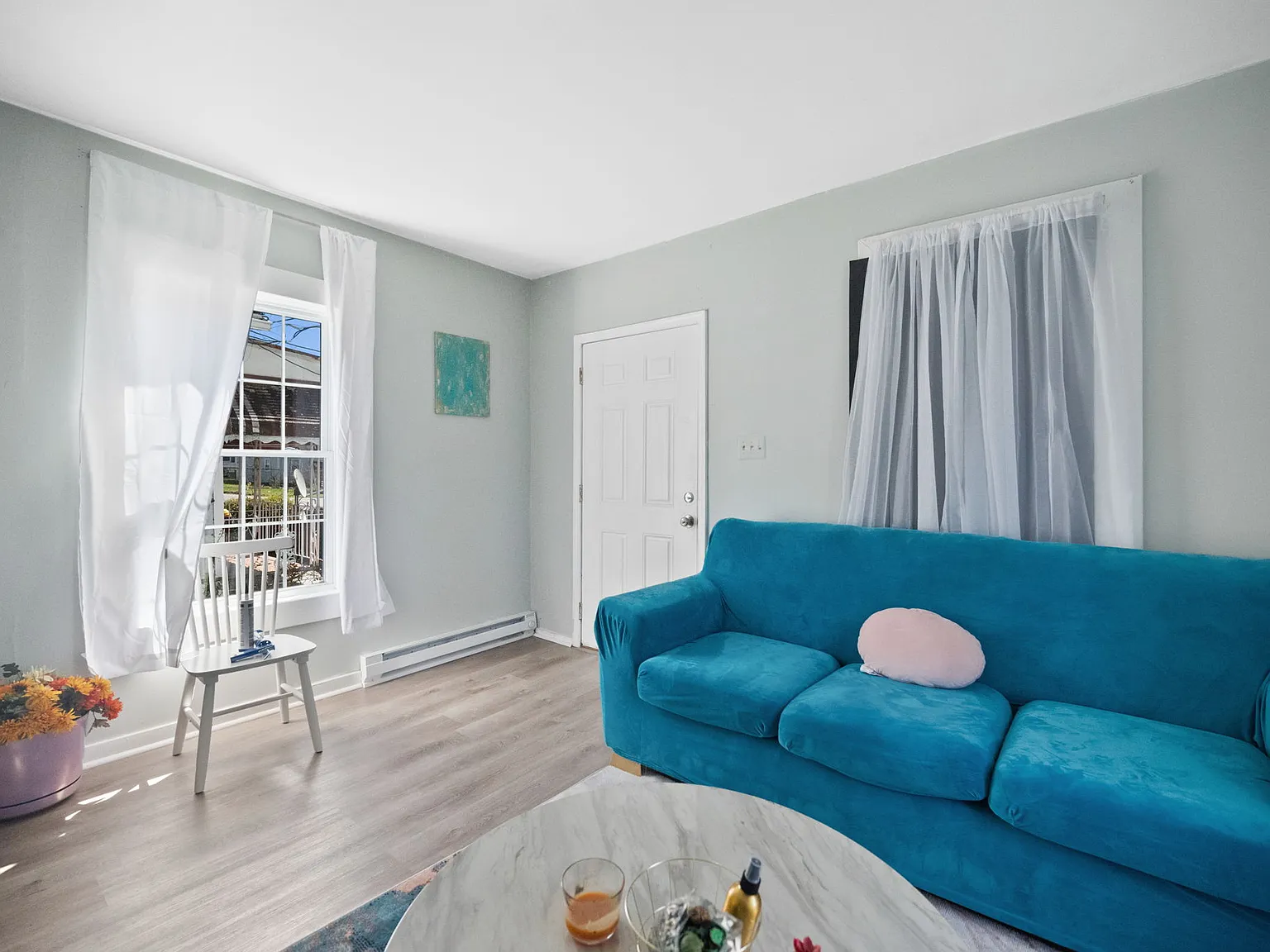 2 bed, 644 sqft, $2,195 — Photo 1