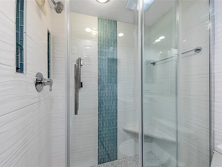 6006 Midnight Pass Rd #16 — Photo 18