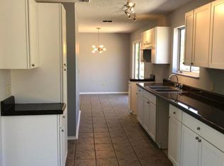 4 Pine Pass Ln, Ocala, FL 34472