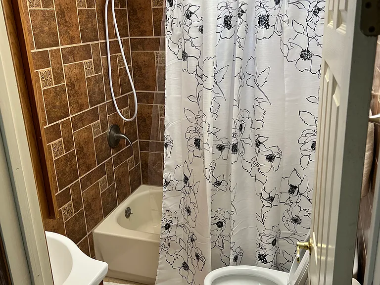 39900 Lakeview Dr — Photo 28