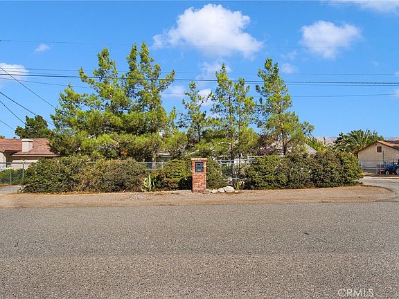2nd image of 8951 Avocado Ave