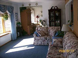 3rd image of 69 Howell Dr