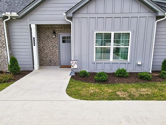 3rd image of 544 Bellingham Dr NE #14C
