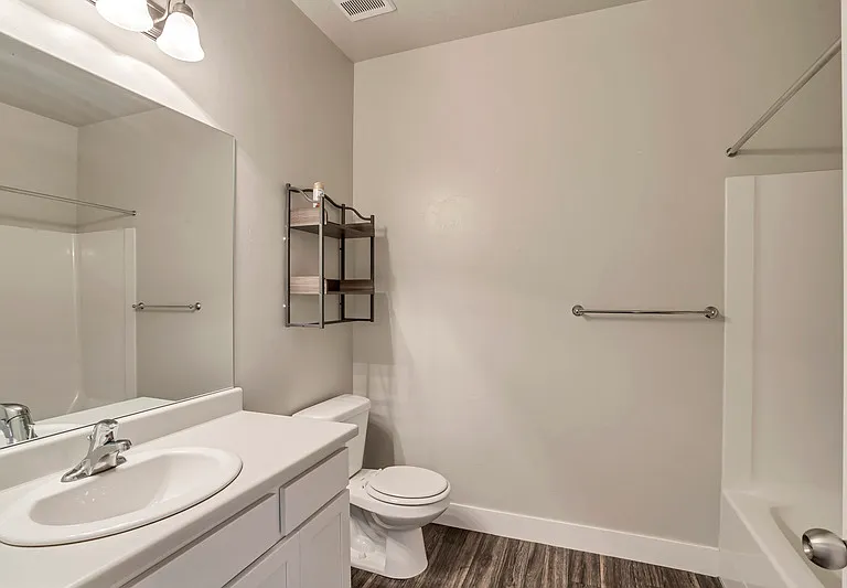 64 W Silver Springs Dr — Photo 12