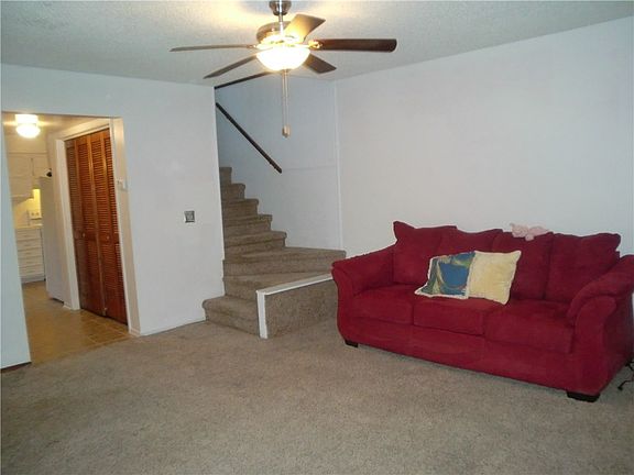 5th image of 41 Nantucket Dr