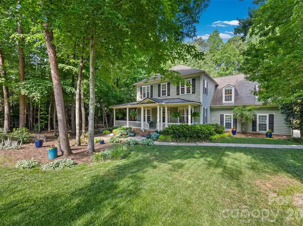 173 Mill Pond Rd, Lake Wylie, SC 29710
