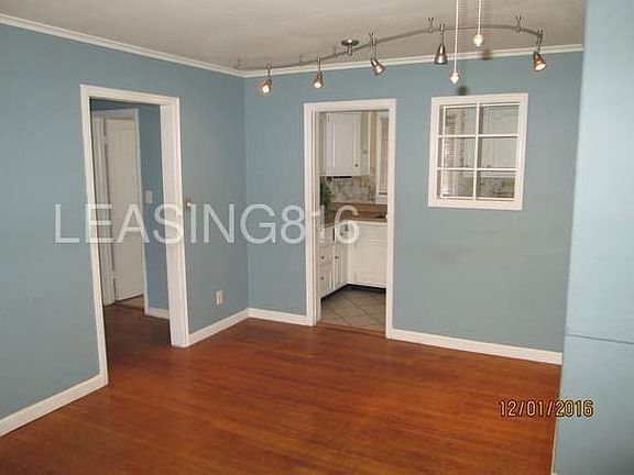 4th image of 7605 Juniper St