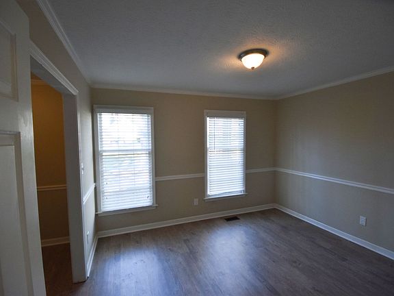 3rd image of 2130 Wenlok Trl NE