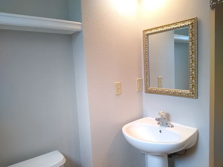351 S Jefferson Ave — Photo 31