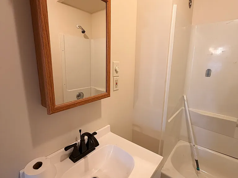 18 Lincoln Ave #1 — Photo 10