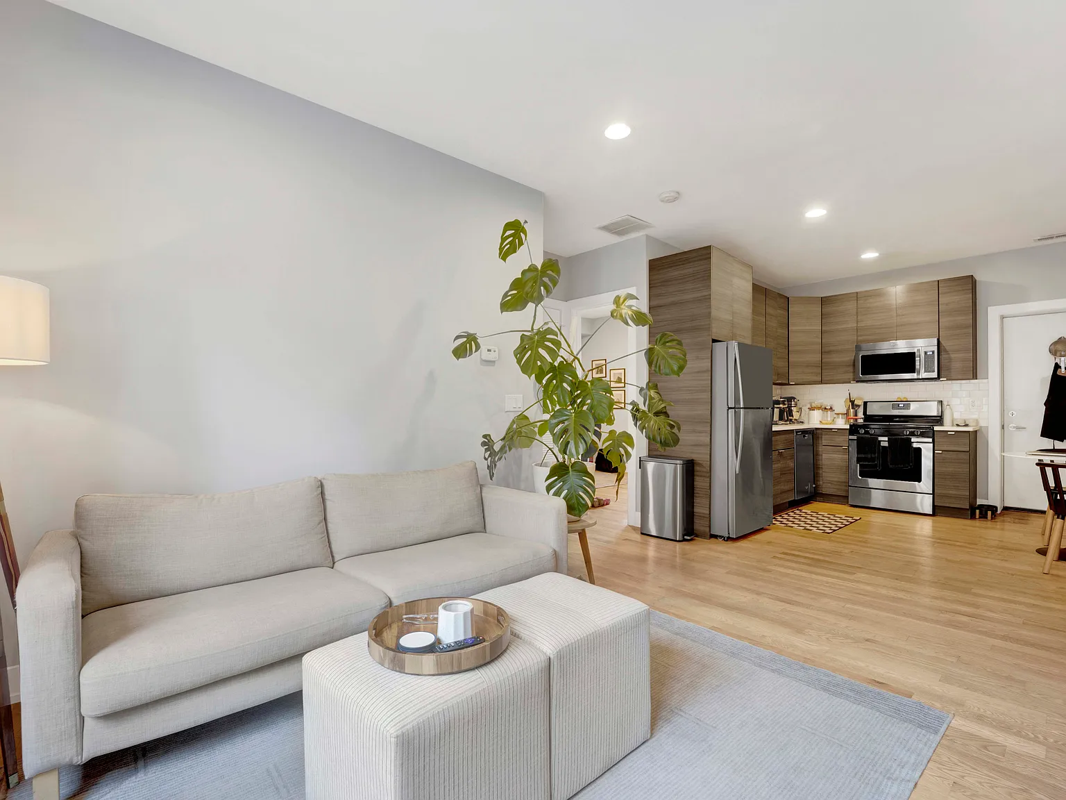 2 bed, $2,495 — Photo 4