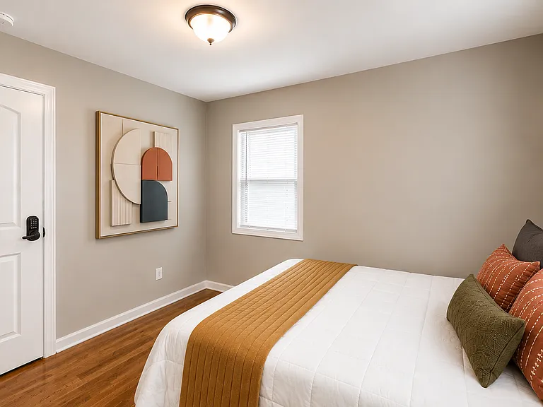 1437 Lorenzo Dr SW — Photo 5