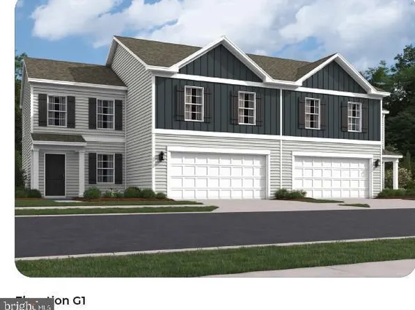 204 Winding Rd, Forks Township, PA 18040