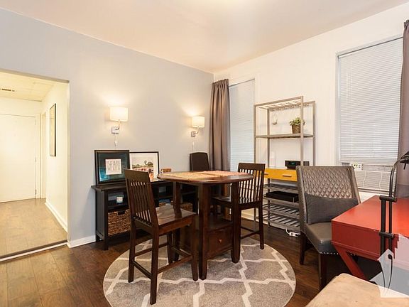 2nd image of 1944 N Wilmot Ave #1