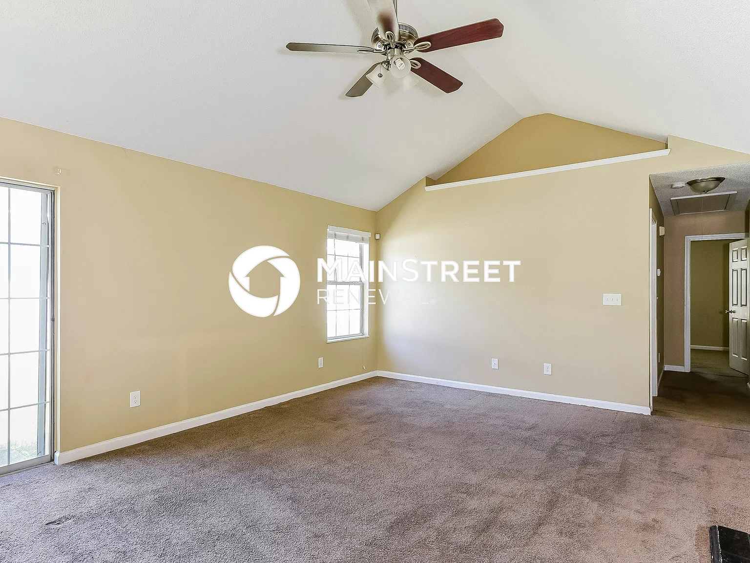 4736 Klondike Circle — Photo 3