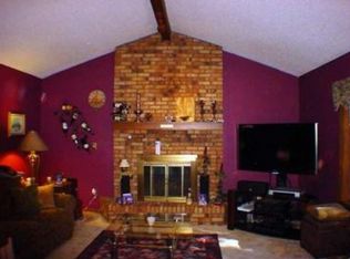 5208 NW 44th St, Topeka, KS 66618