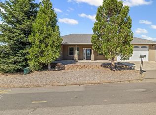 6221 Wall Ln, Paradise, CA 95969