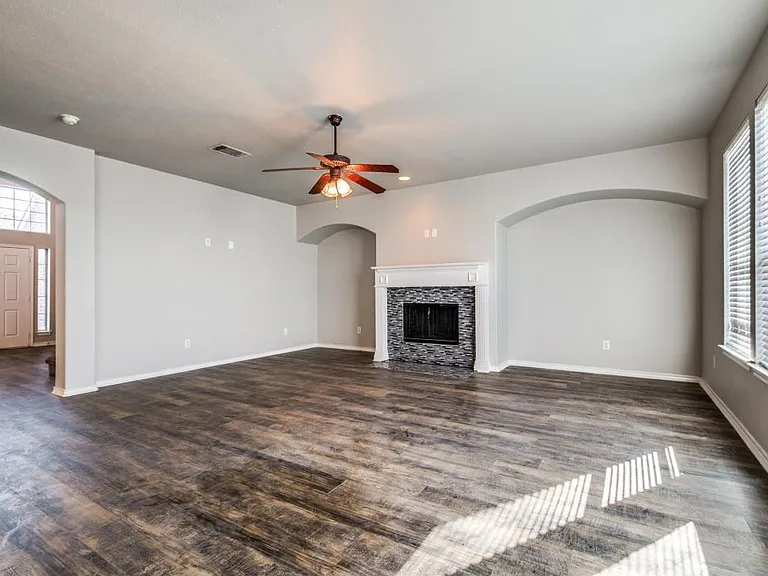 5819 Foxglove Ln — Photo 11