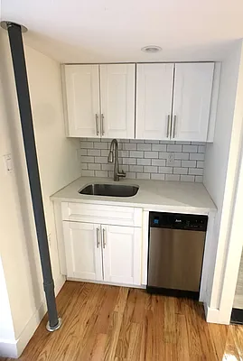 Rented by MetroNest | media 35