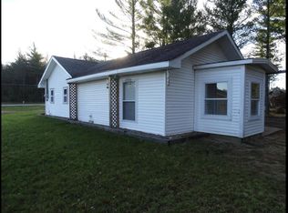 72 S Mount Tom Rd, Mio, MI 48647