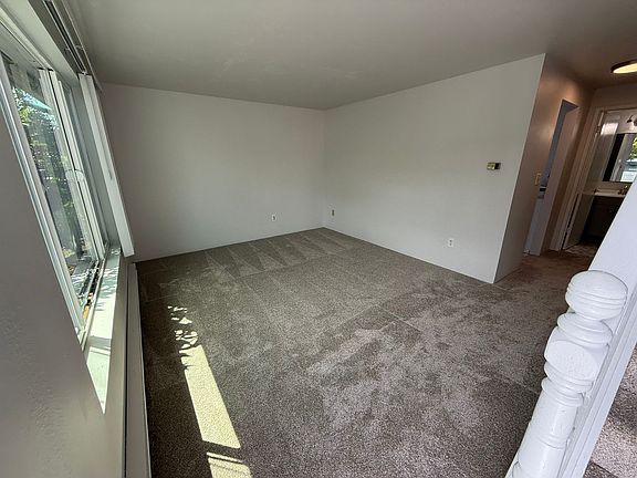 3rd image of 1017 Ttereve Dr #3