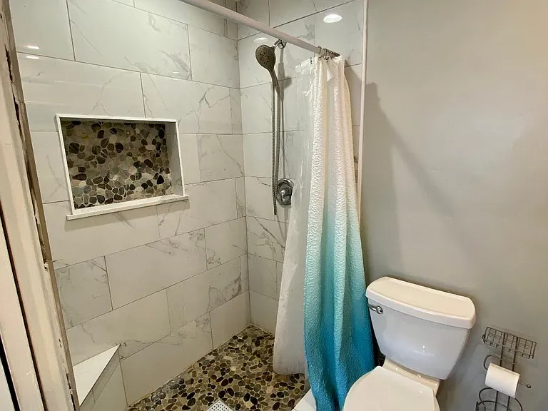 140C Hemlock Ave — Photo 31