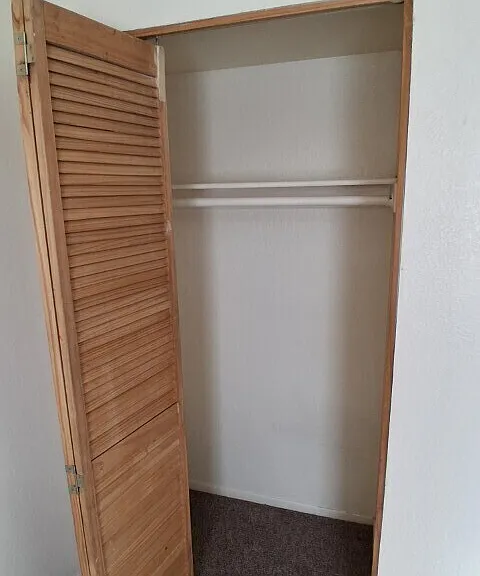5305 W Lynwood St — Photo 22