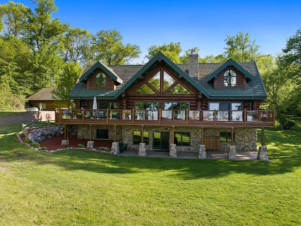 1st image of 15945 County Road 16 NW
