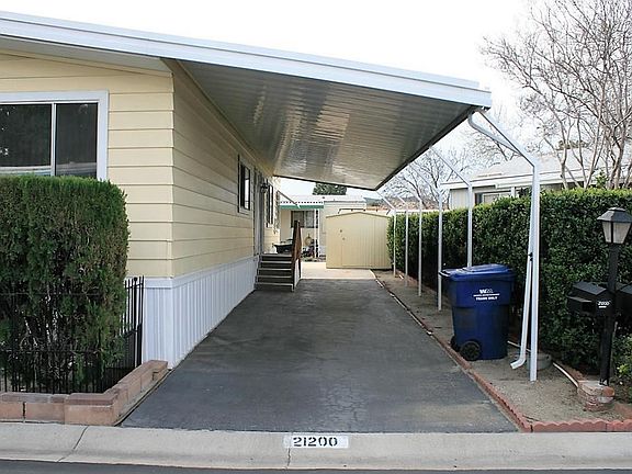 4th image of 21200 Seep Willow Way