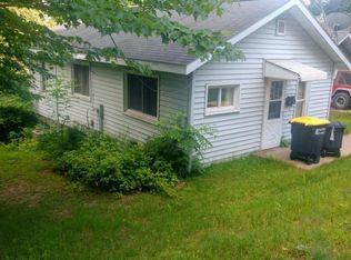 325 Hillside Rd, Rhinelander, WI 54501