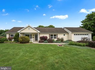 13 Lenape Ct, Pine Grove, PA 17963