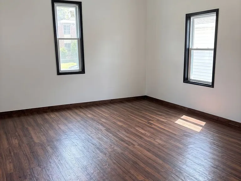 602 E McLemore Ave — Photo 4