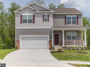 1220 Star Dr, Hagerstown, MD 21742