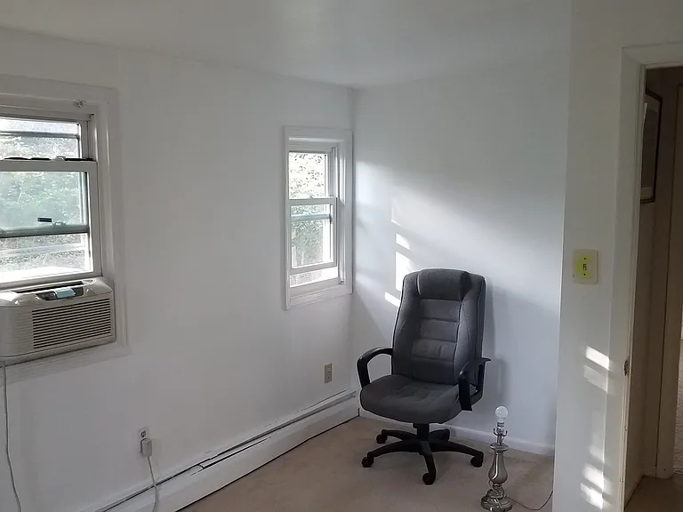 9311 Caroline Ave — Photo 6