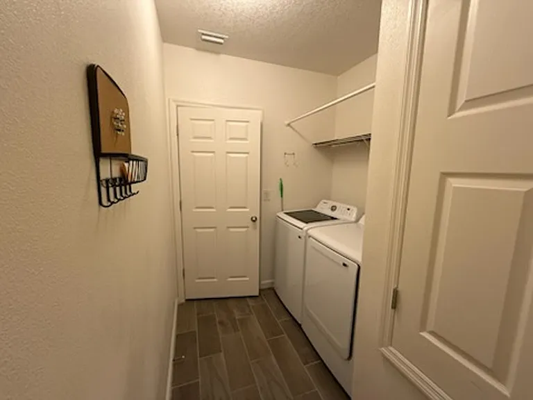 1503 Musgrass Cir — Photo 38