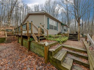 119 Hills Cir, Leroy, MI 49655