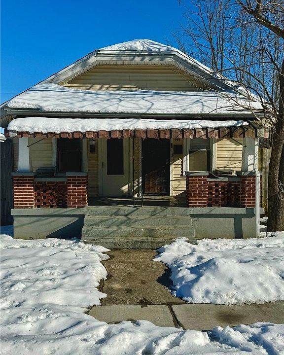 1st image of 444 Adelite Ave #442