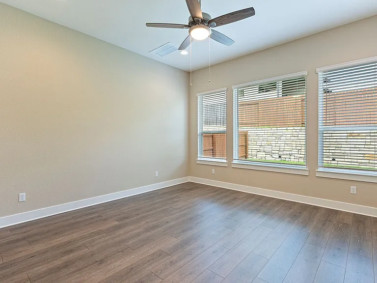 328 Berkeley Pl — Photo 17