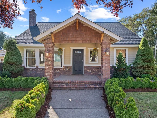 103 W Humphrey St, Yacolt, WA 98675